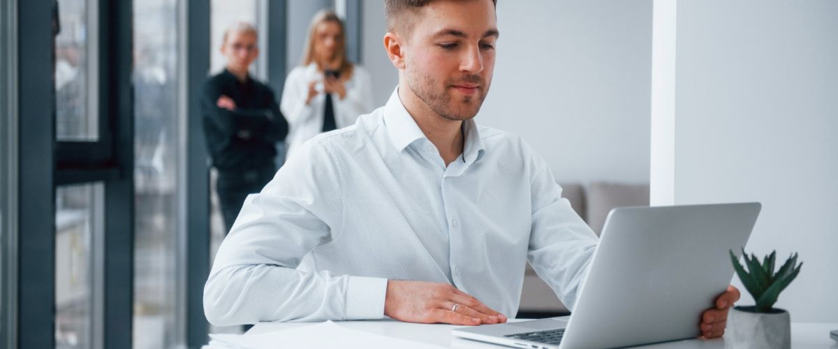 Chargé de relation client (H/F) en alternance